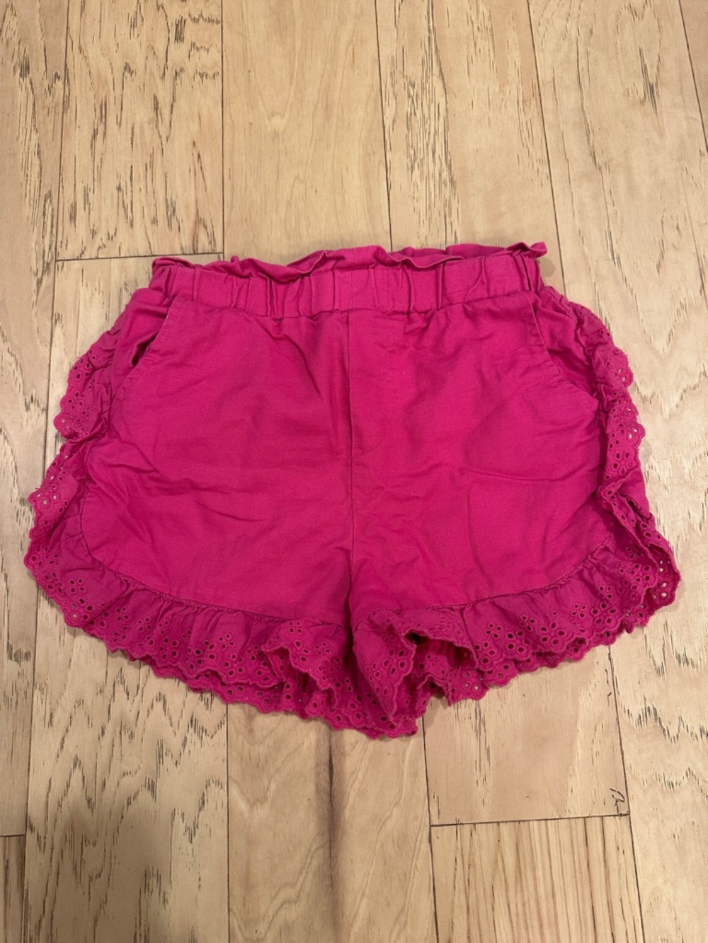 Girls' Ruffled Eyelet Shorts - Bright Pink